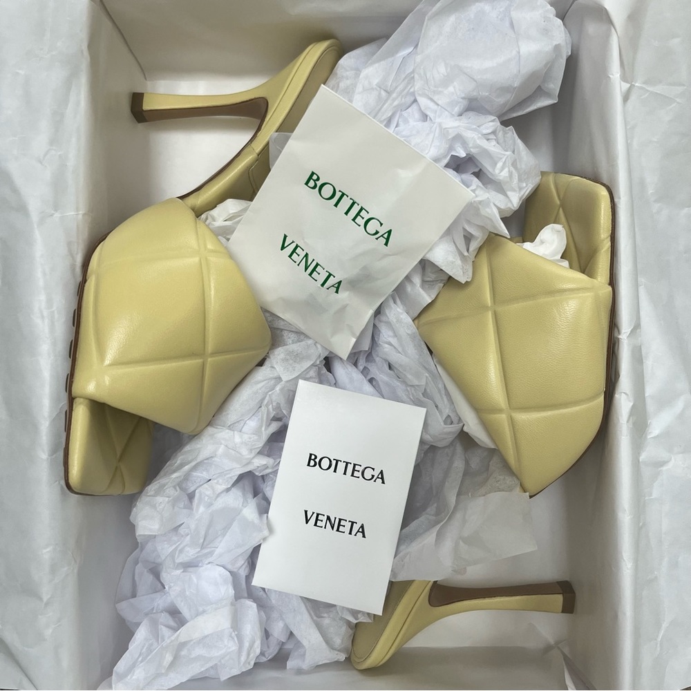 🔥BOTTEGA VENETA Lido - Picture 5 of 9